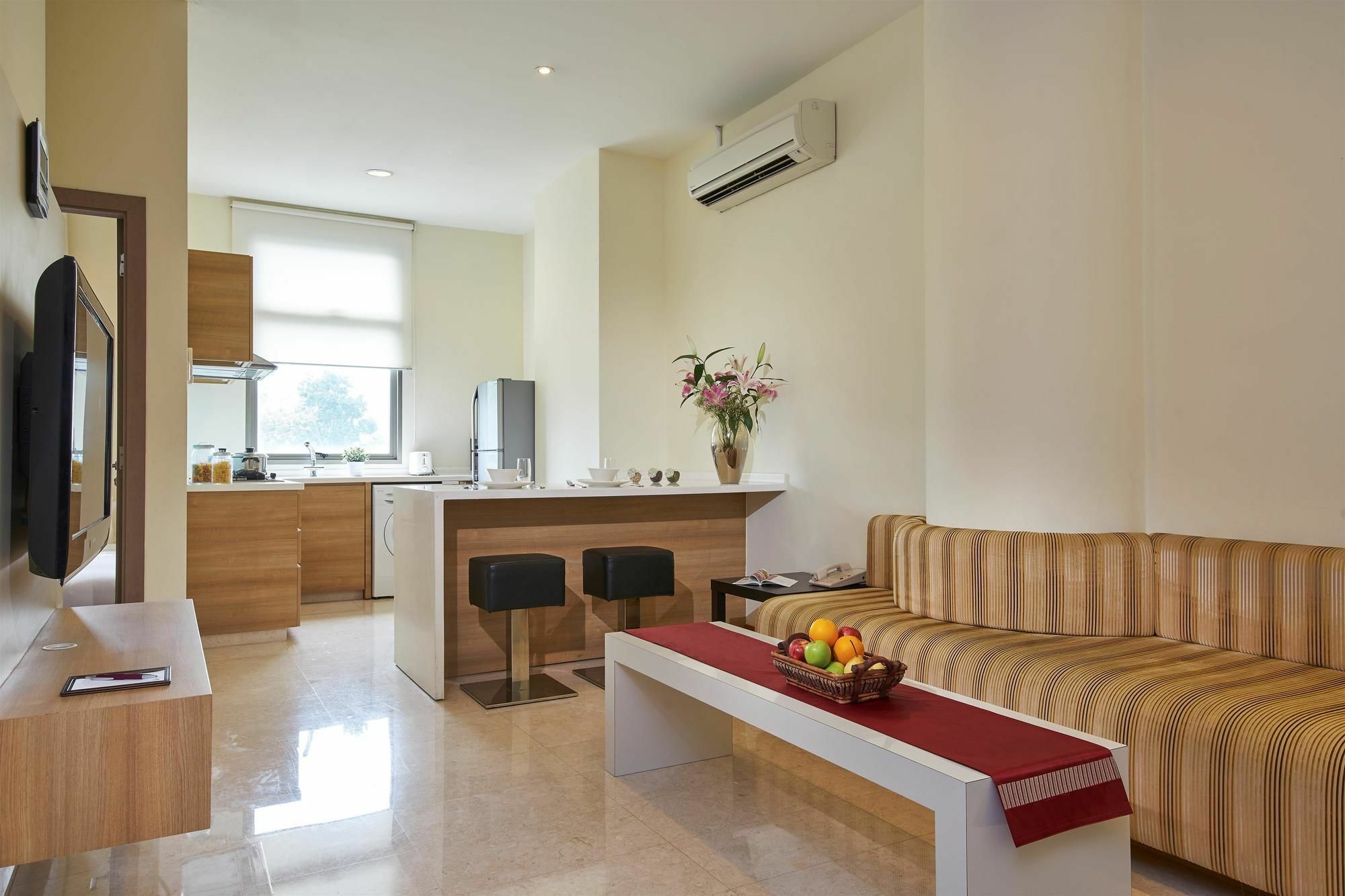 Village Residence West Coast By Far East Hospitality Singapore Exterior photo